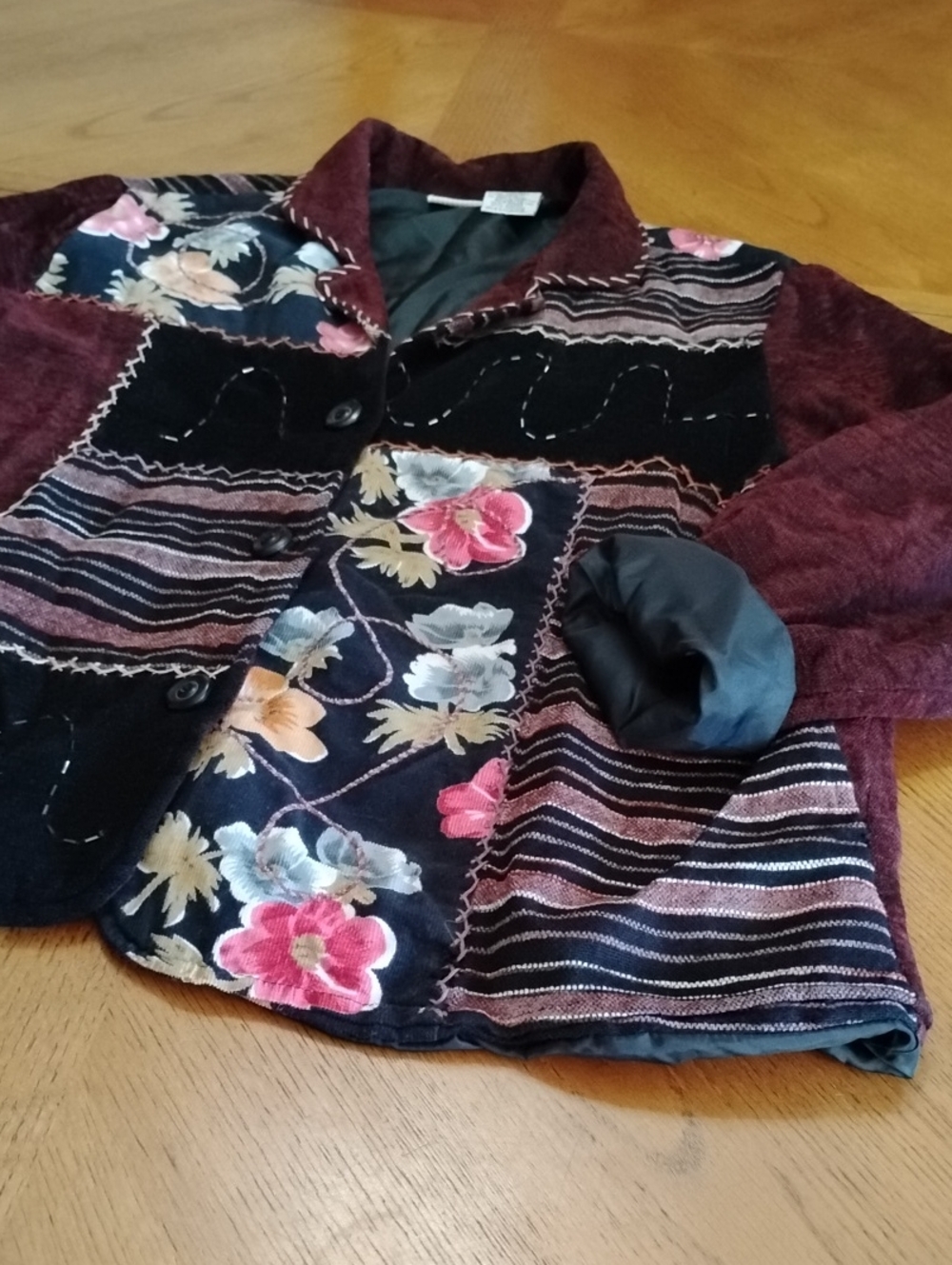 Vintage Patchwork Floral Embroidered Jacket Burgundy Black White Stag Size XL